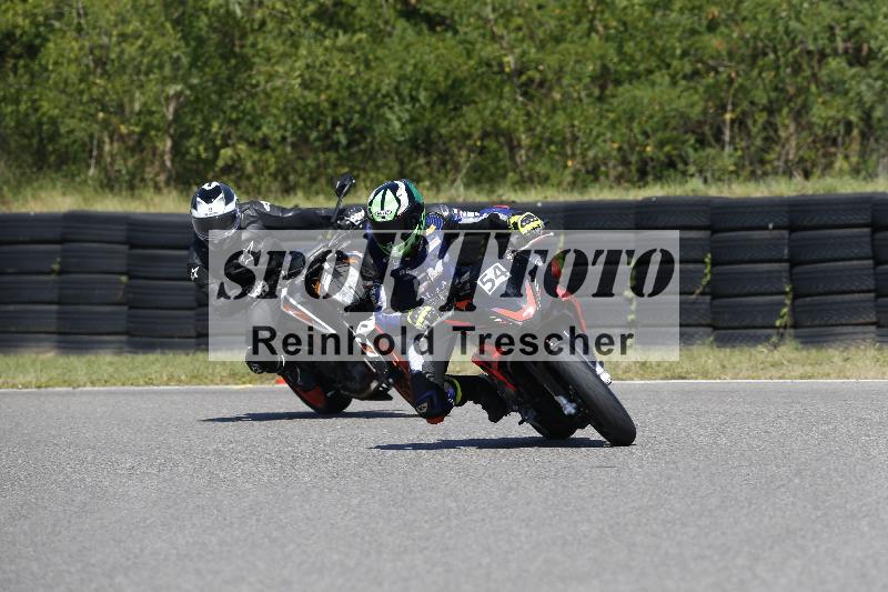 Archiv-2025/48 25.08.2025 Cornu Master School ADR/gruen-vert/54